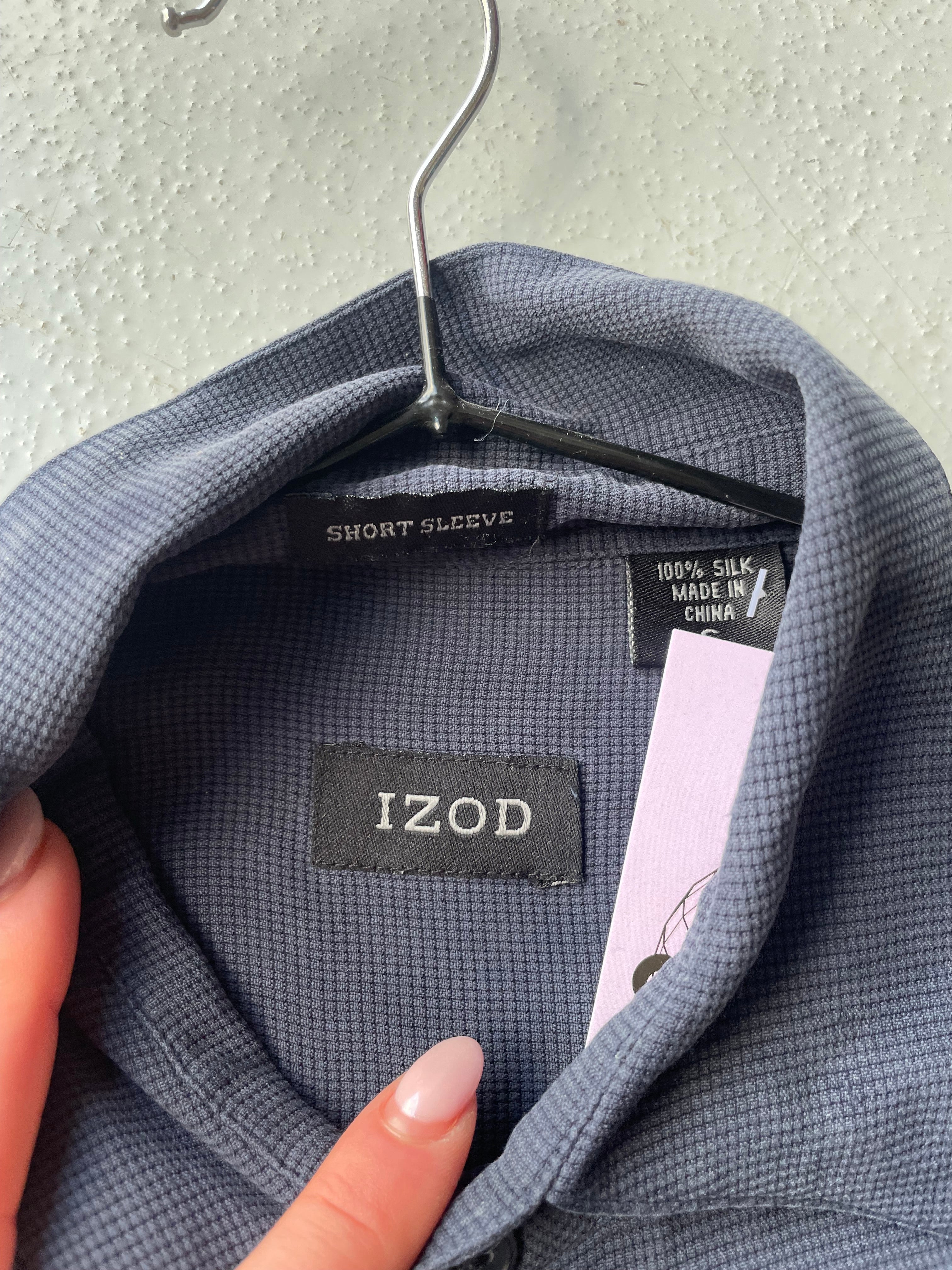 IZOD Mens Navy Silk Shirt - Image 3
