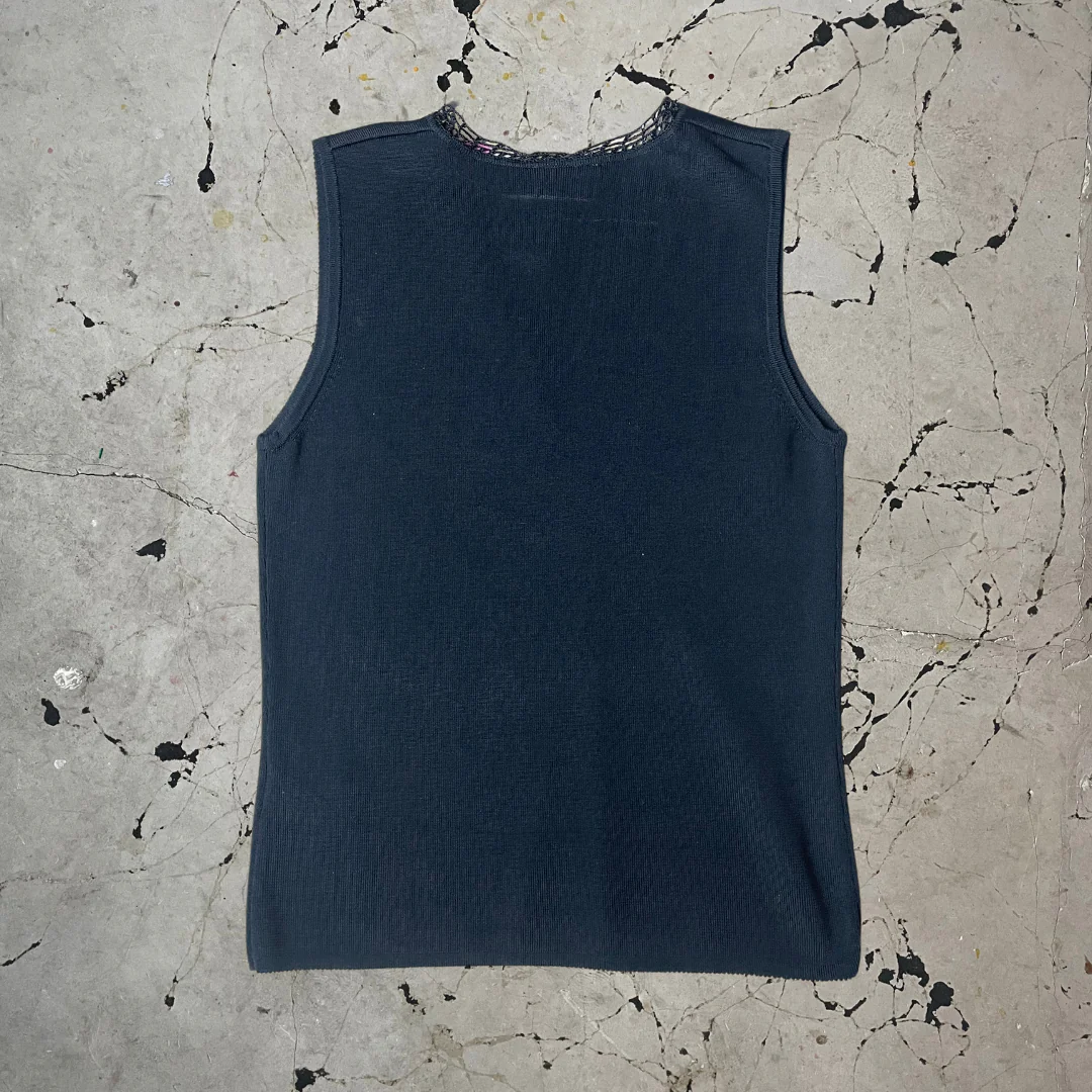 Vintage Wallis v Neck Black Cami - Image 4