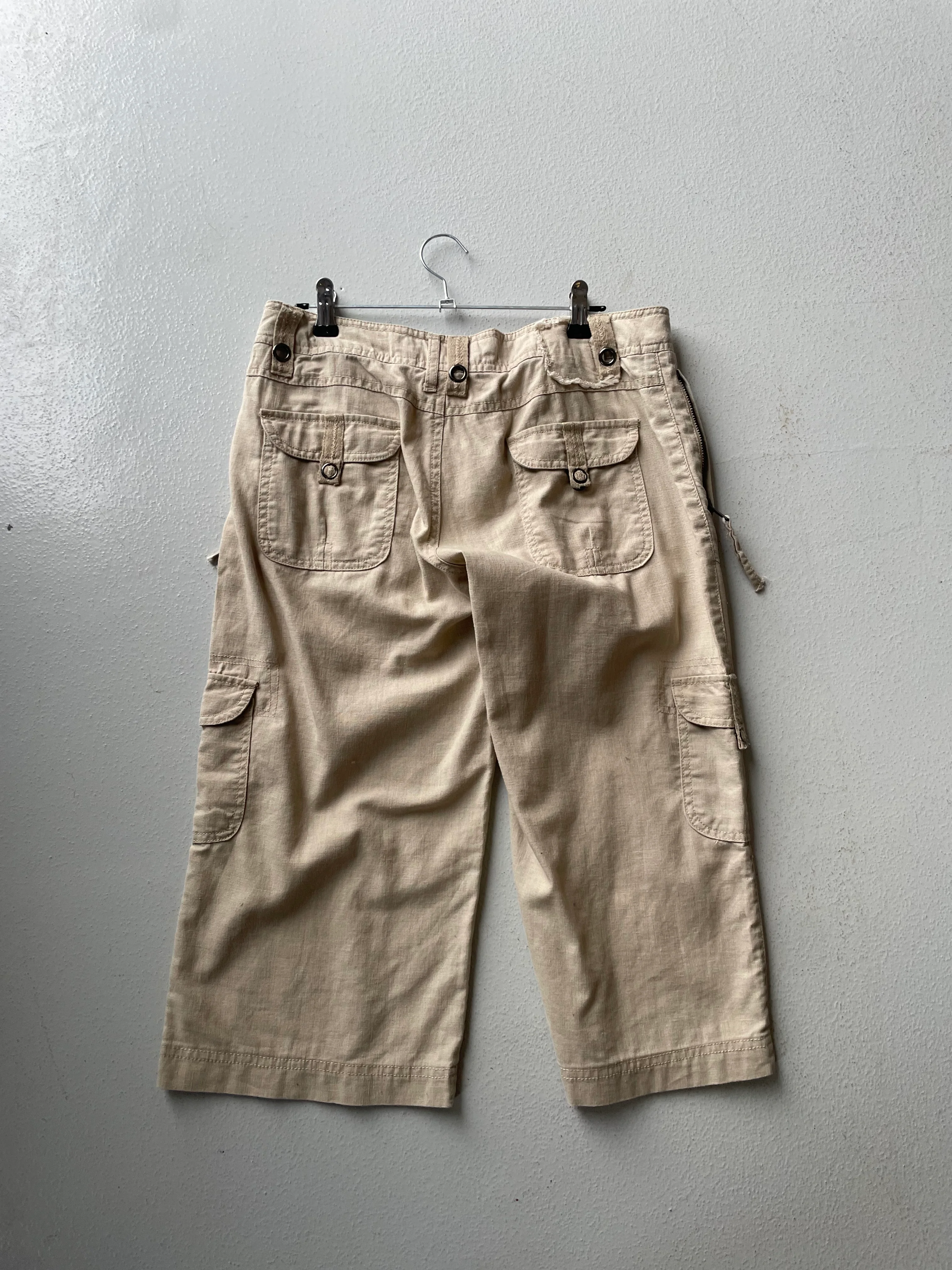 Vintage y2k Beige Cargo Culottes - Image 3