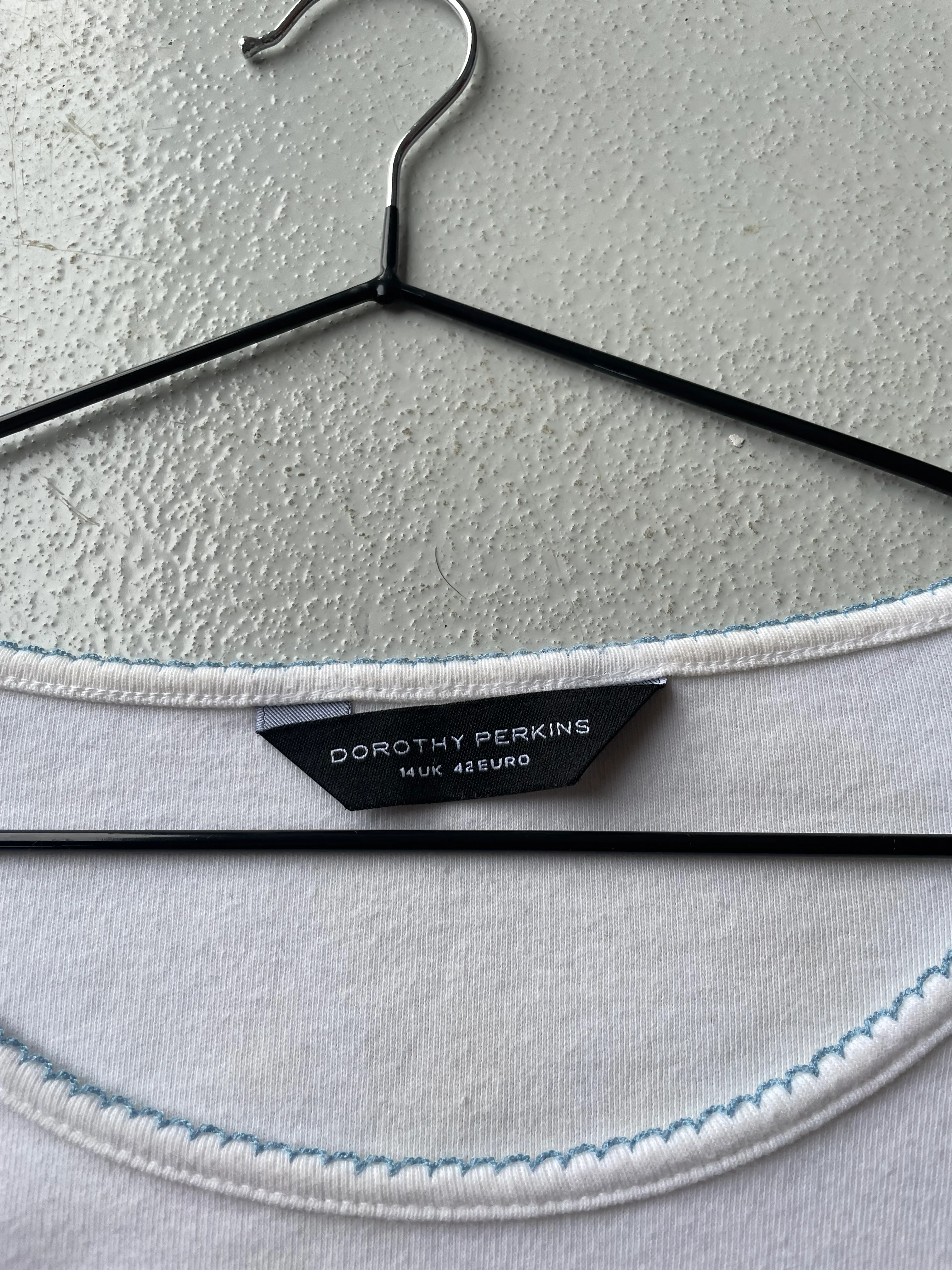 Vintage Y2K Dorothy Perkins White Love Heart Top - Image 3