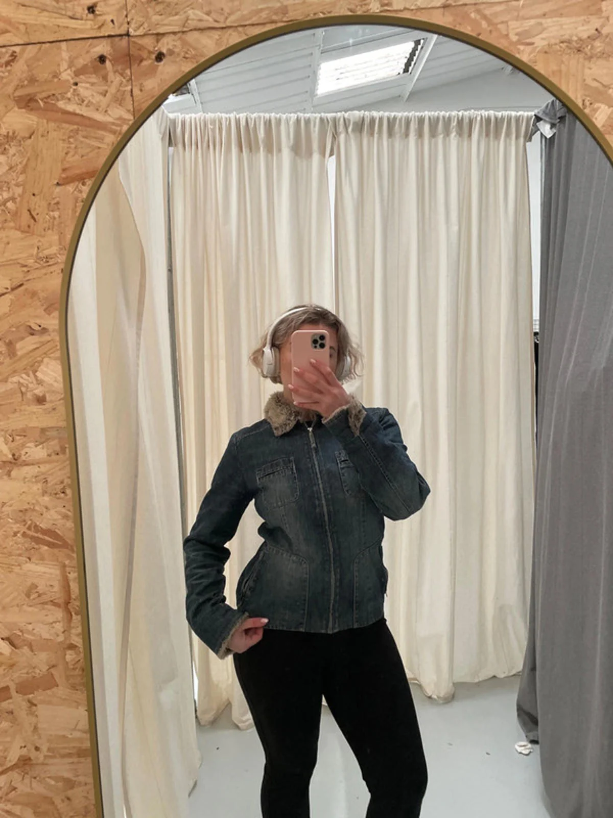 Vintage Y2K principles denim zip up jacket with faux fur trim - Image 5